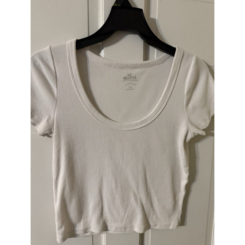 Hollister Must Have Collection Ribbed Crop Top Size Large